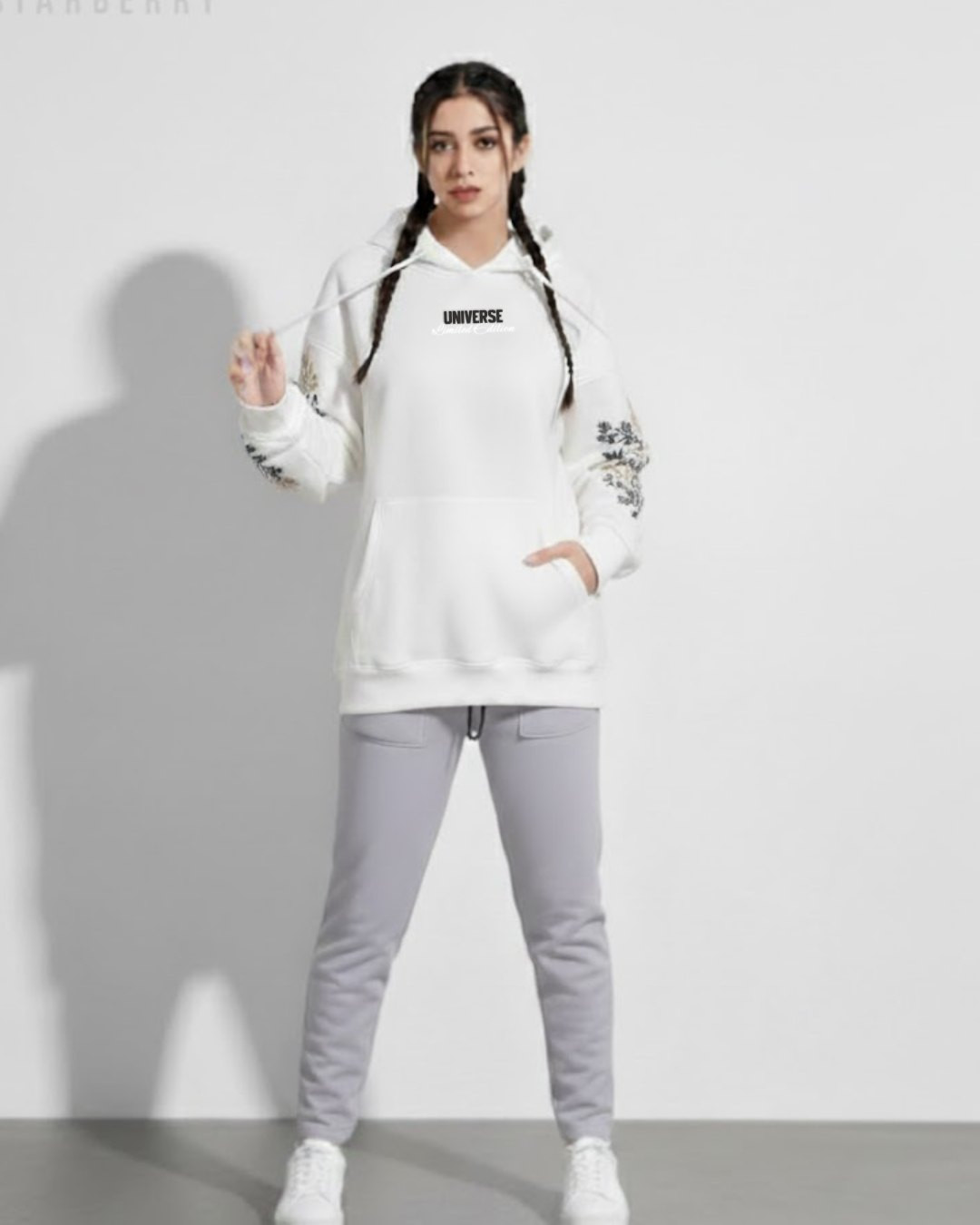 Snow Whisper Floral – Hoodie Limited Edition