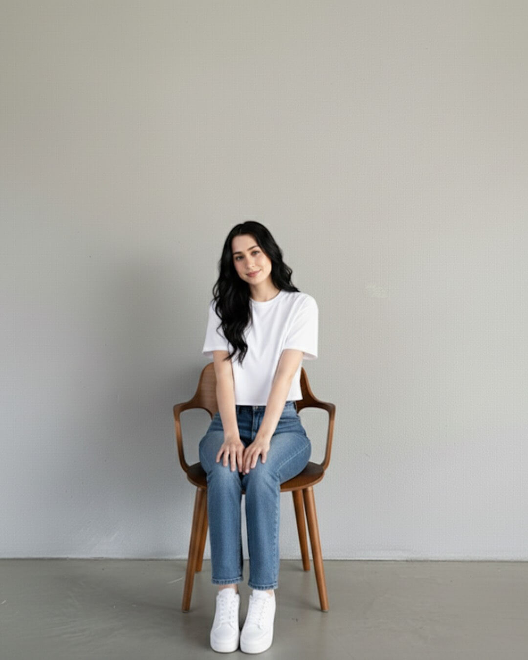 Basic - Casual Solid Crop Tee