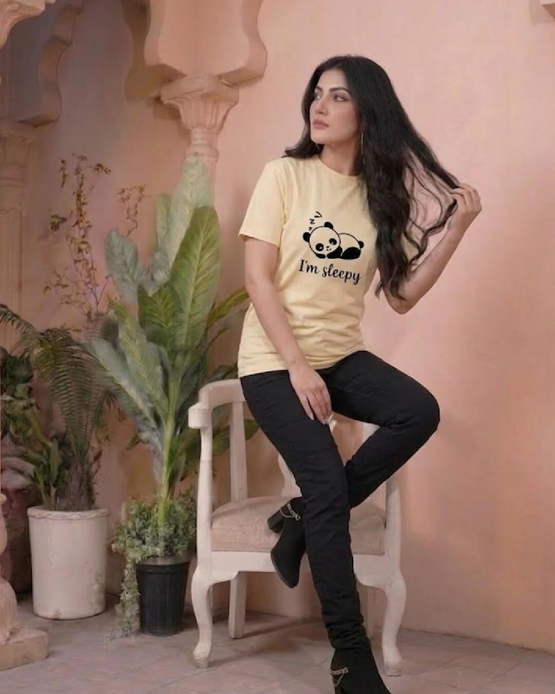 Sleepy Panda Minimal Relax Fit T-Shirt