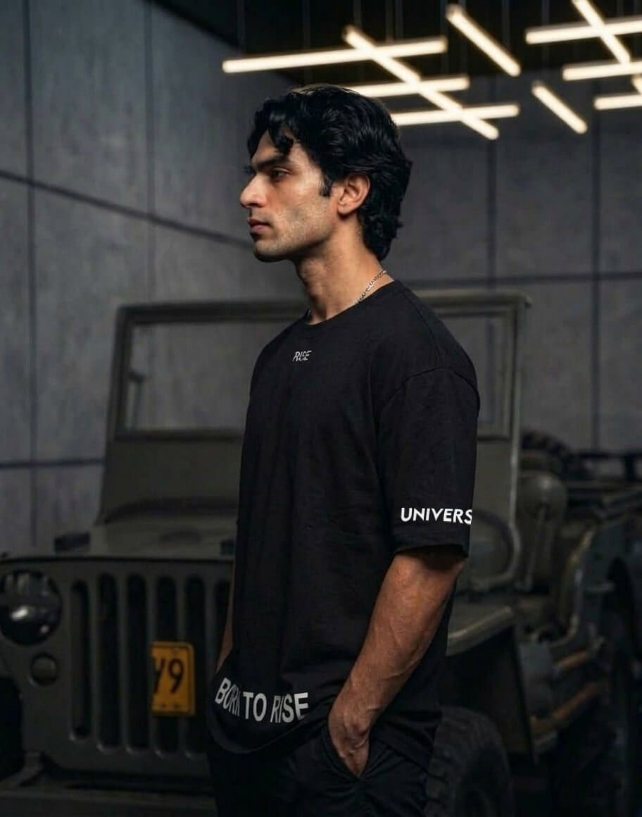 Born to Rise - Relaxed Fit Tshirt
